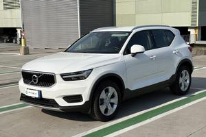 VOLVO XC40 D3 Business Plus