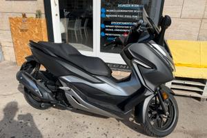 Honda Forza 300 ABS 11/2018 in perfetto stato
