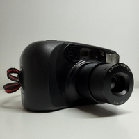 Kyocera Yashica Zoomate 70 – Compatta Analogica