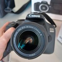 Canon EOS 2000D con Kit
