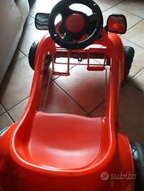 macchinina a pedali