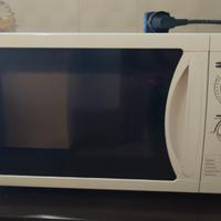 Forno a microonde 