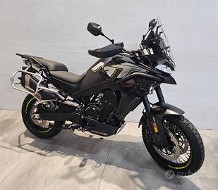 CF MOTO 800 MT EXPLORER 2025