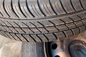 Gomme pneumatici estivi