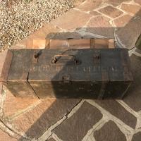 Cassetta di legno antica