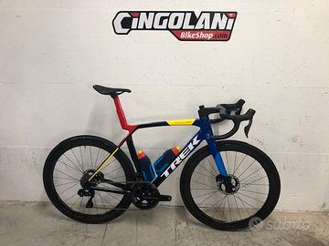 TREK Madone 8 SLR 9 Team Replica