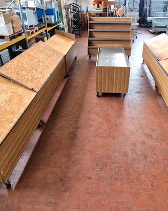 espositori per negozio ortofrutta usati