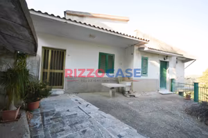 Villa singola - Corigliano-Rossano