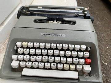 Olivetti lettera 35 beige typewriter designed