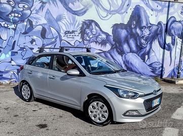 HYUNDAI i20 - 2018