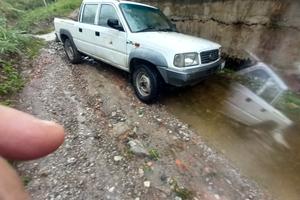 Tata pick up 4x4