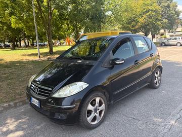 Mercedes-benz A 150 benzina neo patentati