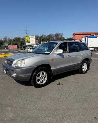 Hyundai Santa Fe 2.0 CRDi TD VGT 4WD Dynamic