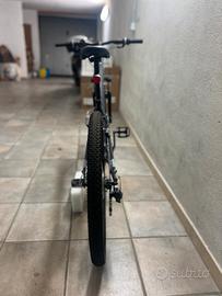 bici rockrider che non uso più per inutilizz