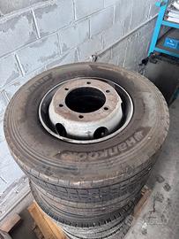Gomme anteriori 265/70 R 17,5 HANKOOK