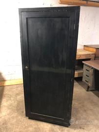 Armadio legno