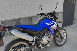YAMAHA XT 125X