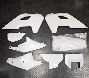 Plastiche HUSQVARNA TE/FE OEM
