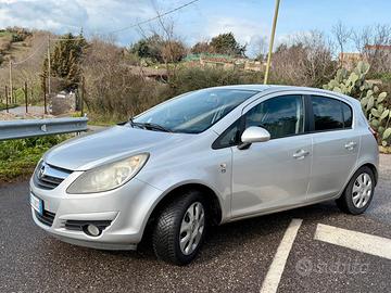 Opel Corsa 1.3 multijet 75 cv