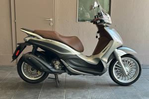 Piaggio Beverly 300 i.e.