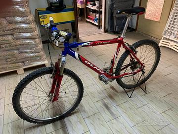 Mountain bike Olmo Ammortizzata