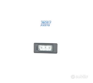 LUCE TARGA A LED AUDI Q5 12-16 CON PORTALAMPADA