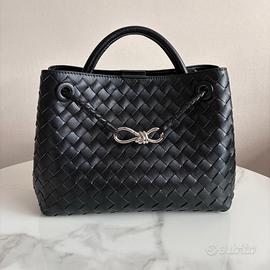 Borsa a mano  Bottega Veneta in pelle nera