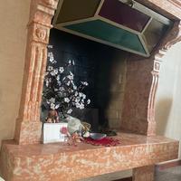 Camino in marmo fine 800