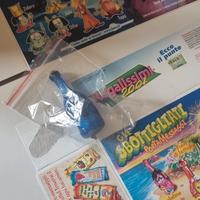 2 box cartoncini Kinder  + 1 personaggio