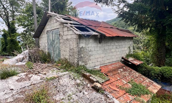 Casa Semindipendente - Varese Ligure