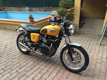 triumph 900