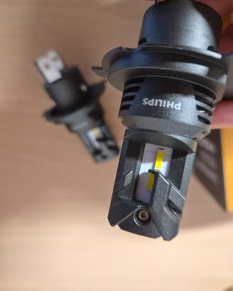 coppia lapadina led philips H4 coppia led tornadoH