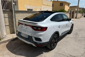 Renault arkana rs line
