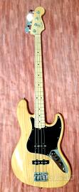 fender jazz bass professional  praticamente  nuovo