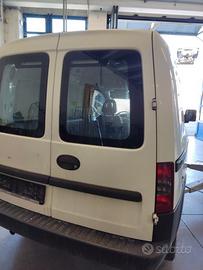 Porta post dx vetr OPEL COMBO del 2007