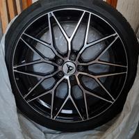 4 Cerchi 19 pollici + gomme 245/40 R19+distanziali