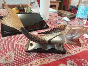 scultura in corno di bue 