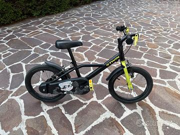 Bicicletta bambino 16 pollici- Btwin Dark Hero 500