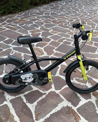 Bicicletta bambino 16 pollici- Btwin Dark Hero 500