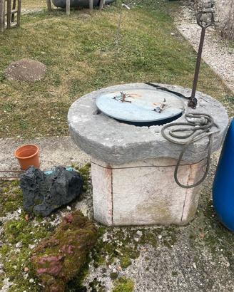 pozzo in pietra da giardino