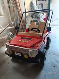 Jeep giocattolo 