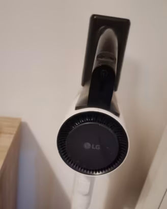 ASPIRAPOLVERE SENZA FILI LG