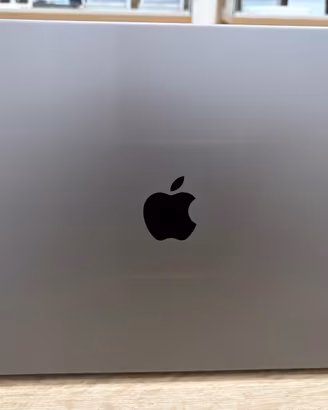 macbook pro 16