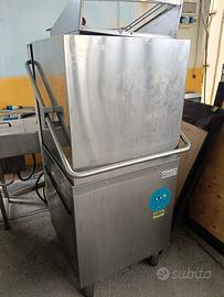 lavastoviglie industriale per sagre e attività 