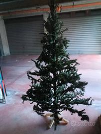 albero natalizio alto 2,10 completo di addobbi e l