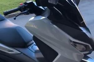 Scooter Honda Forza 350