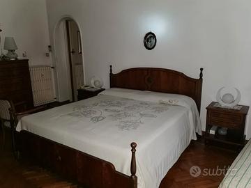 comodini in legno
