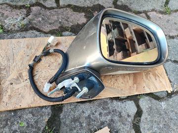 specchietto laterale dx Lexus is220d