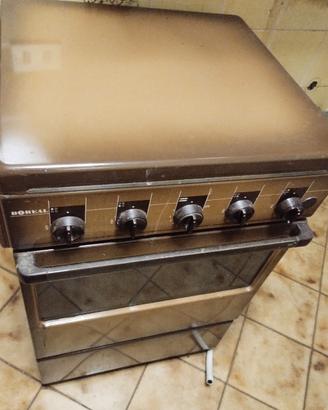 Cucina 4 fuochi più fornoa gas metano
