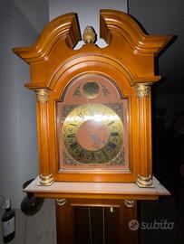 OROLOGIO A PENDOLO ‘TEMPUS FUGIT’